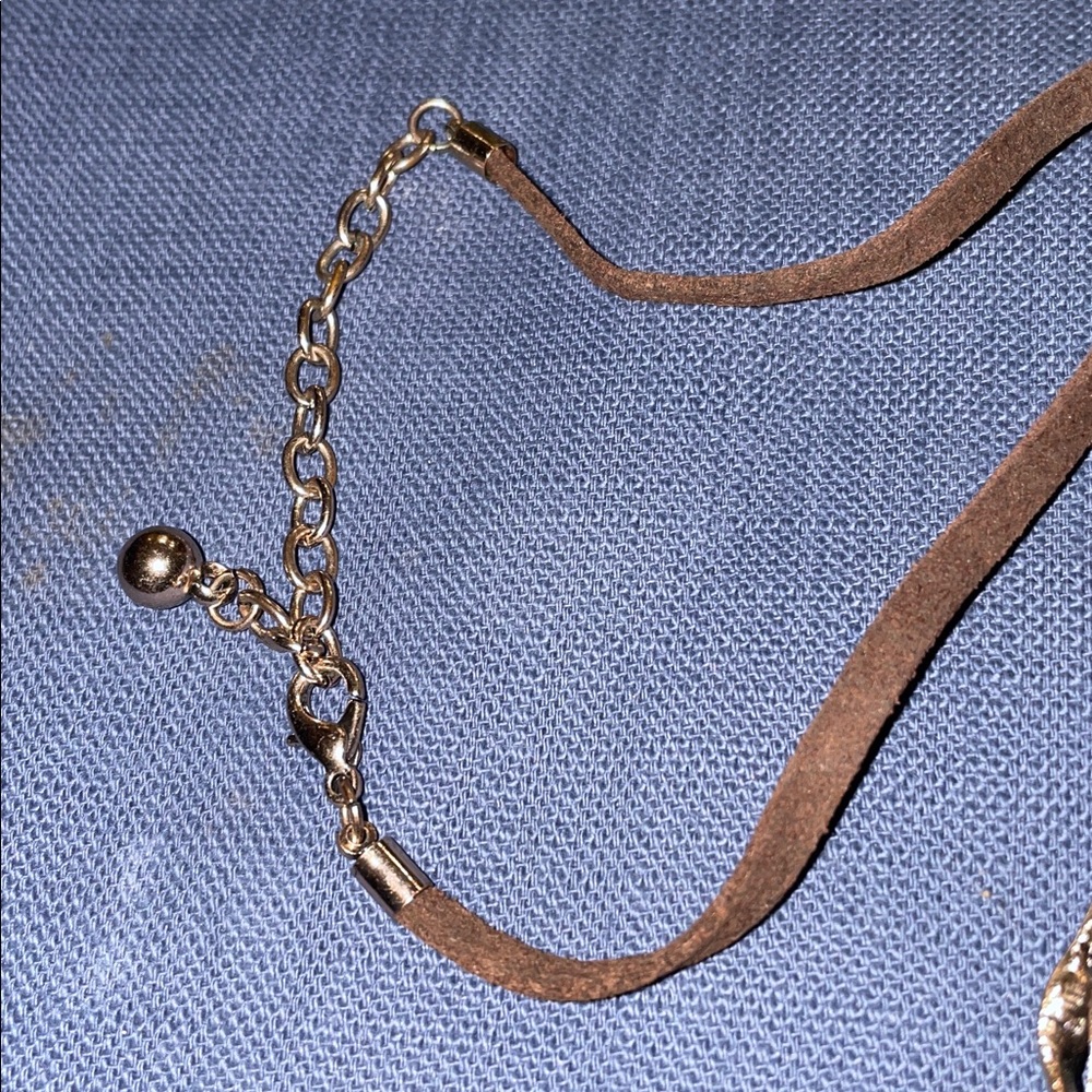 Brown and Gold Pendant Necklace leather strap Fashion jewelry - Picture 5 of 6